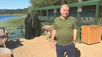 Adam parti başkanı&hellip; -Emin Batur yazdı-