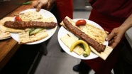 Adana '222 metrelik şişte et pişirme' rekoruna hazırlanıyor