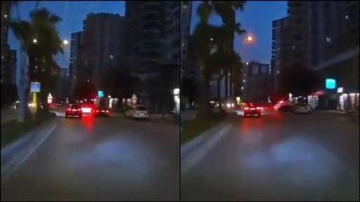 Adana'da makas atan otomobilin kazaya yol açması kamerada