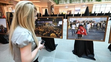 Adana'da '15 Temmuz Fotoğraf Sergisi' açıldı