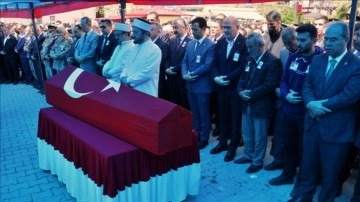 Adana'daki trafik kazasında şehit olan Uzman Çavuş Avan'ın cenazesi Osmaniye'de defne