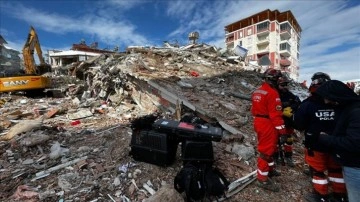 Adıyaman'ın Besni ilçesinde deprem nedeniyle yıkılan 6 binanın müteahhidi Şükrü İşitmen tutukla