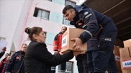 AFAD Arnavutluk&#039;taki depremzedelere yardım malzemesi dağıttı