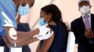 Afrika Birliği üye ülkelere AstraZeneca aşısını kullanmayı sürdürmelerini önerdi