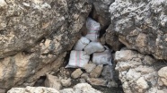 Ağrı&#039;da kayalıklara gizlenmiş 160 kilo eroin bulundu