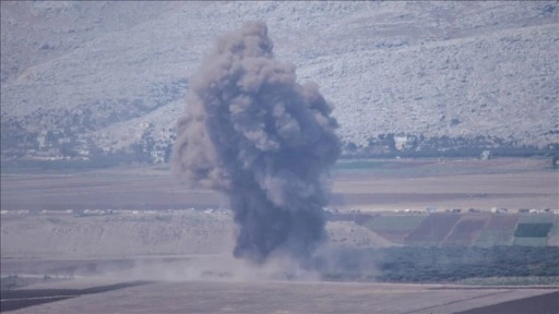 Aidiyeti bilinmeyen bir savaş u&ccedil;ağı, Suriye'nin S&uuml;veyda iline hava saldırısı d&uuml;zenledi