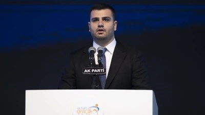 AK Parti Genel Sekreteri İnan'dan şarkıcı Hadise'ye tepki