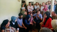 AK Parti heyetinden terör kurbanı kardeşlerin ailesine ziyaret