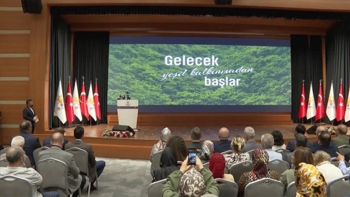 AK Parti'nin "Türkiye'nin Yeşil Dönüşüm Vizyonu" toplantılarının ilki İstanbul&#