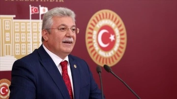 AK Parti'li Akbaşoğlu, EYT'ye ilişkin kanun teklifini pazartesi günü TBMM'ye sunacakl