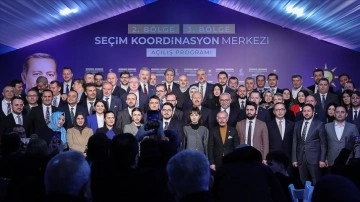 AK Parti'nin İstanbul 2. ve 3. bölge seçim koordinasyon merkezleri açıldı