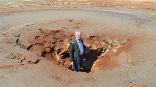 Akademisyenler Aksaray'daki soğuk su gayzerleri üzerinde çalışma yürütüyor