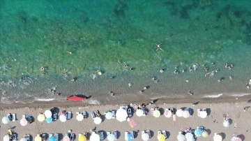 Akçakoca deniz ve doğayla iç içe tatil imkanı sunuyor