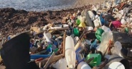 Akdeniz'de çöp tehlikesi büyüyor