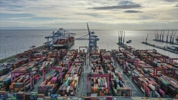 Akdenizli ihracatçılar 11 ayda 17,8 milyar dolarlık dış satım yaptı