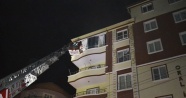 Aksaray’da 6 katlı apartmanda yangın paniği