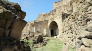 Aksaray Manastır Vadisi'ndeki yer altı şehri, ziyaretçilerini tarih yolculuğuna çıkartıyor