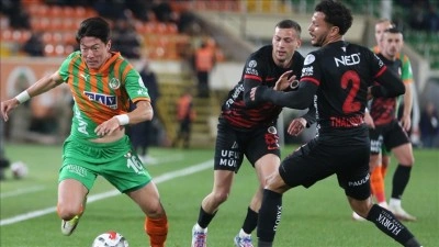 Alanyaspor ile Gen&ccedil;lerbirliği puanları paylaştı