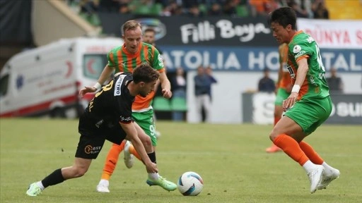 Alanyaspor ile Kayserispor 1-1 berabere kaldı
