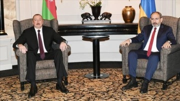 Aliyev, Ermenistan'ın ilişkilerin normalleşmesi için sundukları teklifi kabul ettiğini bildirdi