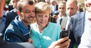 Almanya Başbakanı Merkel'e anket şoku