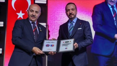 Almanya'da "4. Avrupa T&uuml;rk Medya Zirvesi" d&uuml;zenlendi