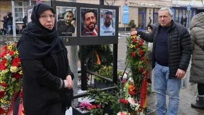 Almanya'da 6 yıl &ouml;nceki ırk&ccedil;ı ter&ouml;r saldırısında hayatını yitiren T&uuml;rklerin aileleri tepkili