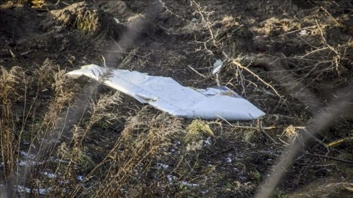 Almanya’da bir helikopter düştü