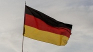 Almanya’da bir lisede öğrencilerin namaz kılması yasaklandı