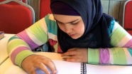Almanya'da görme engelli çocuk 3 ayda Kur'an öğrendi