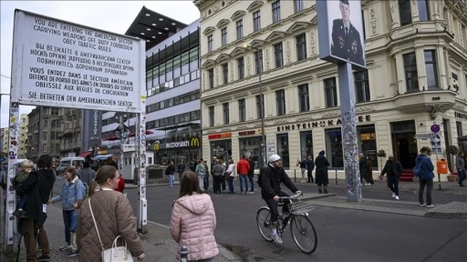 Almanya'da nüfusun 2070'te 74,7 milyon olması bekleniyor