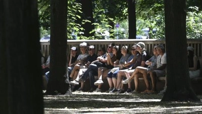 Almanya'da n&uuml;fusun yaşlanması sosyal b&uuml;t&ccedil;eyi rekor seviyeye taşıyor
