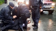 Almanya’da yılda en az 12 bin polis şiddeti gerçekleşiyor