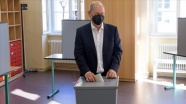 Almanya&#039;daki genel seçimlerden Sosyal Demokrat Parti birinci çıktı