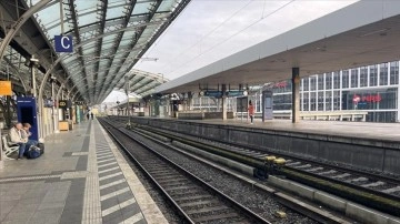 Almanya’da demir yolu çalışanları 14 Mayıs’ta ülke genelinde 50 saatlik uyarı grevine gidecek