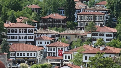 Amasra ve Safranbolu bayramda ziyaretçilerini doğa ve tarihle iç içe ağırlayacak
