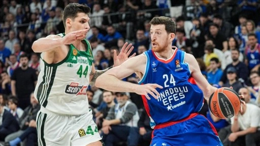 Anadolu Efes, Atina'da "dörtlü final" için parkeye çıkacak