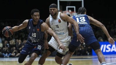 Anadolu Efes, Dubai Basketbol'u 85-69 mağlup etti
