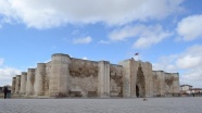 Anadolu'nun en büyük kervansarayı restore edilecek