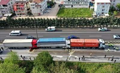 Anadolu Otoyolu'nda zincirleme kaza nedeniyle Ankara istikametinde ulaşım aksadı