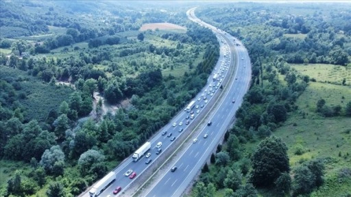 Anadolu Otoyolu'nun Sakarya kesiminde üstyapı yenileme çalışması yapılacak