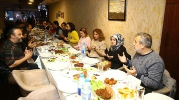 Anadolu'nun eşsiz lezzetleri Azerbaycan'da da iftar sofralarının vazgeçilmezi oluyor