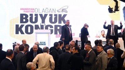 Anavatan Partisi B&uuml;y&uuml;k Genel Merkez Kongresi 'usuls&uuml;zl&uuml;k' gerek&ccedil;esiyle iptal edildi