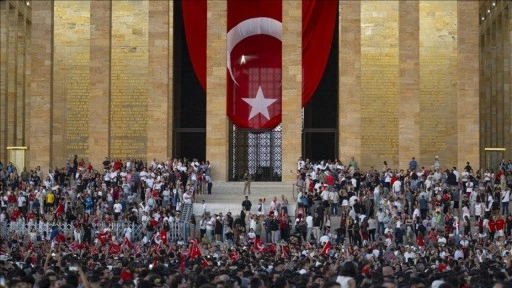 Anıtkabir 30 Ağustos'ta 630 bini aşkın ziyaretçiyi ağırladı