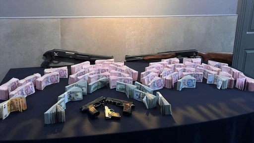 Ankara'da 'Kafes' operasyonunda 25 şüpheli yakalandı