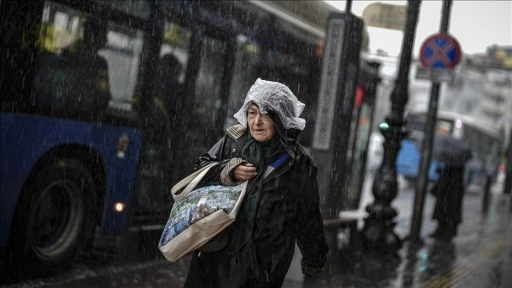 Ankara'nın çevre ilçeleri, Çankırı ve Artvin için kuvvetli sağanak uyarısı