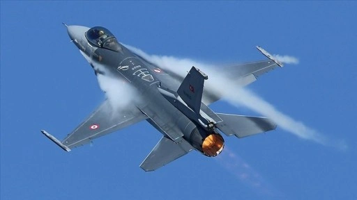 Ankara Valiliğinden kentte F-16 uçuşları için "yüksek ses" uyarısı