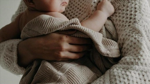 Anne sütü bebeği hastalıklara karşı yaşam boyu koruyor