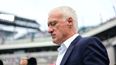 Annesini kaybeden Deschamps, Norve&ccedil;-Fransa ma&ccedil;ında kul&uuml;bede olmayacak