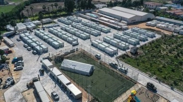 Antakya'da Bursalıların kurduğu konteyner kentlerde 6 bin depremzede barınacak